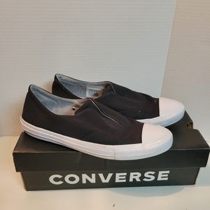 Converse allstars women size 9